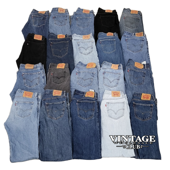 Women's Levi's Jeans